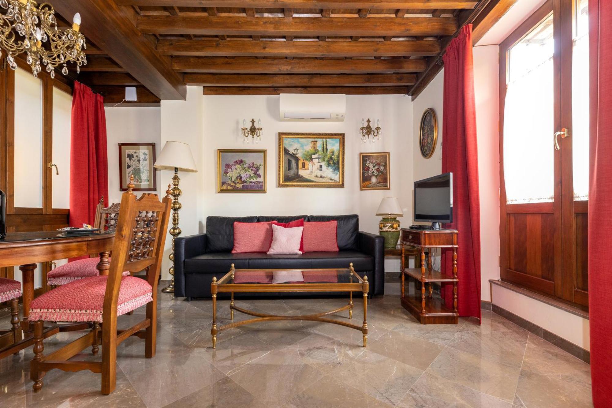 Apartamentos En Pleno Centro, Aljibe Rodrigo Del Campo 1A Granada Esterno foto